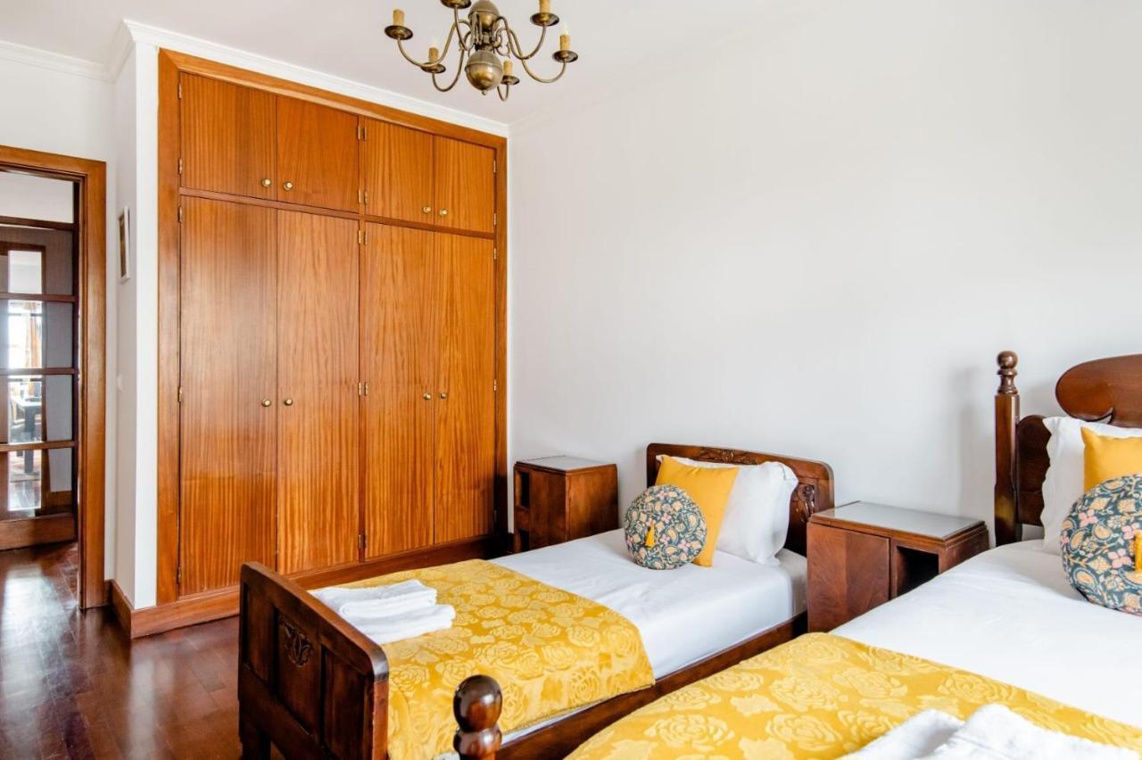 Zweibettzimmer mit eigenem Bad